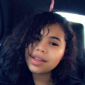 Meet your Posher, Gio